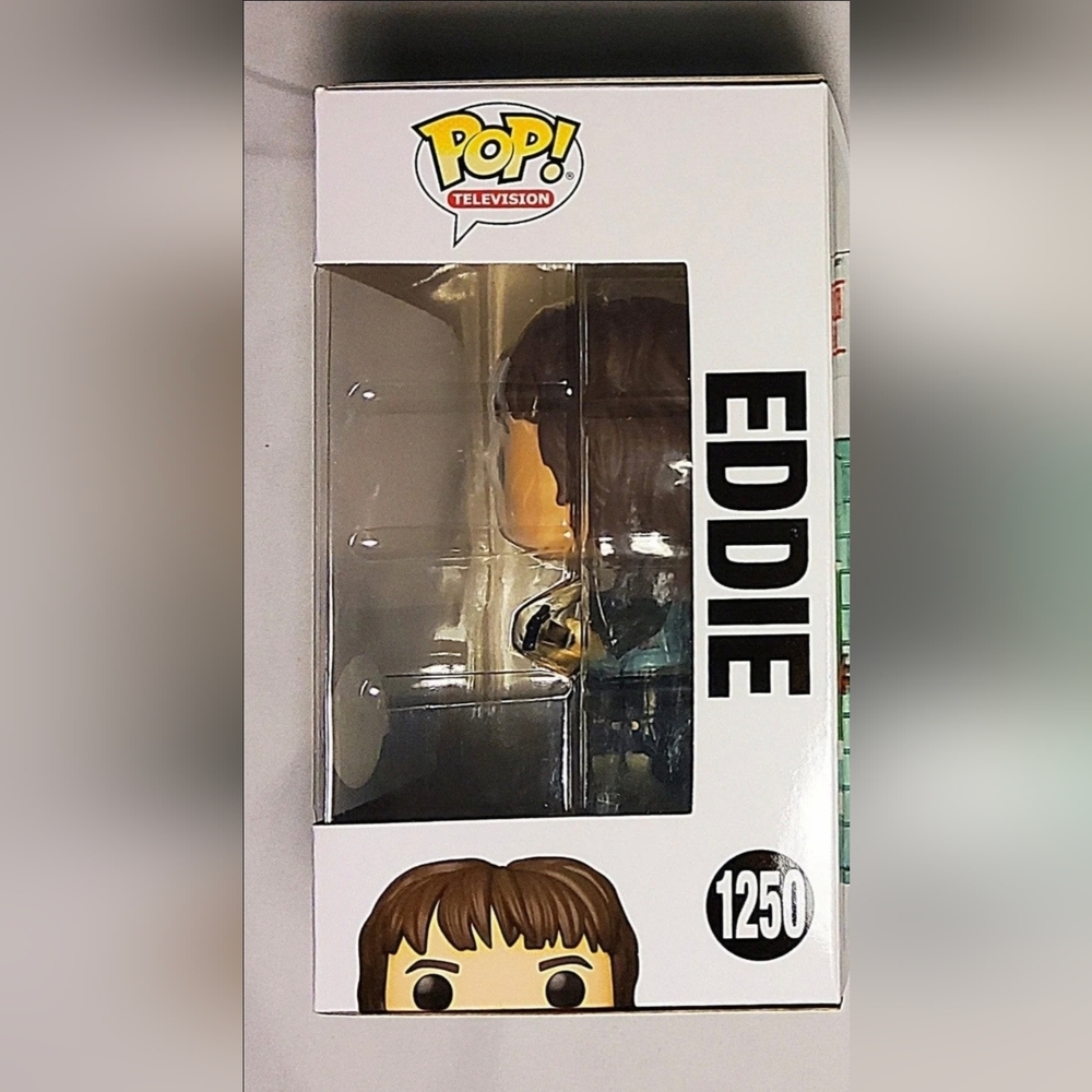 Bid or Buy! Funko 1250 STRANGER THINGS EDDIE MUNSON Target Excl w Free Case - Picture 4 of 8